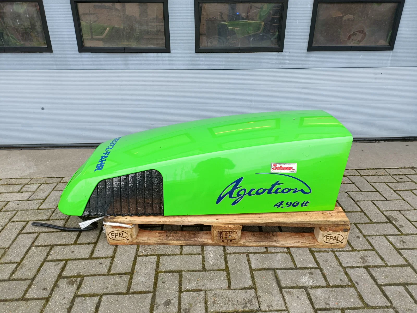 Deutz fahr 4.90tt motorkap motorhaube 04428463.4