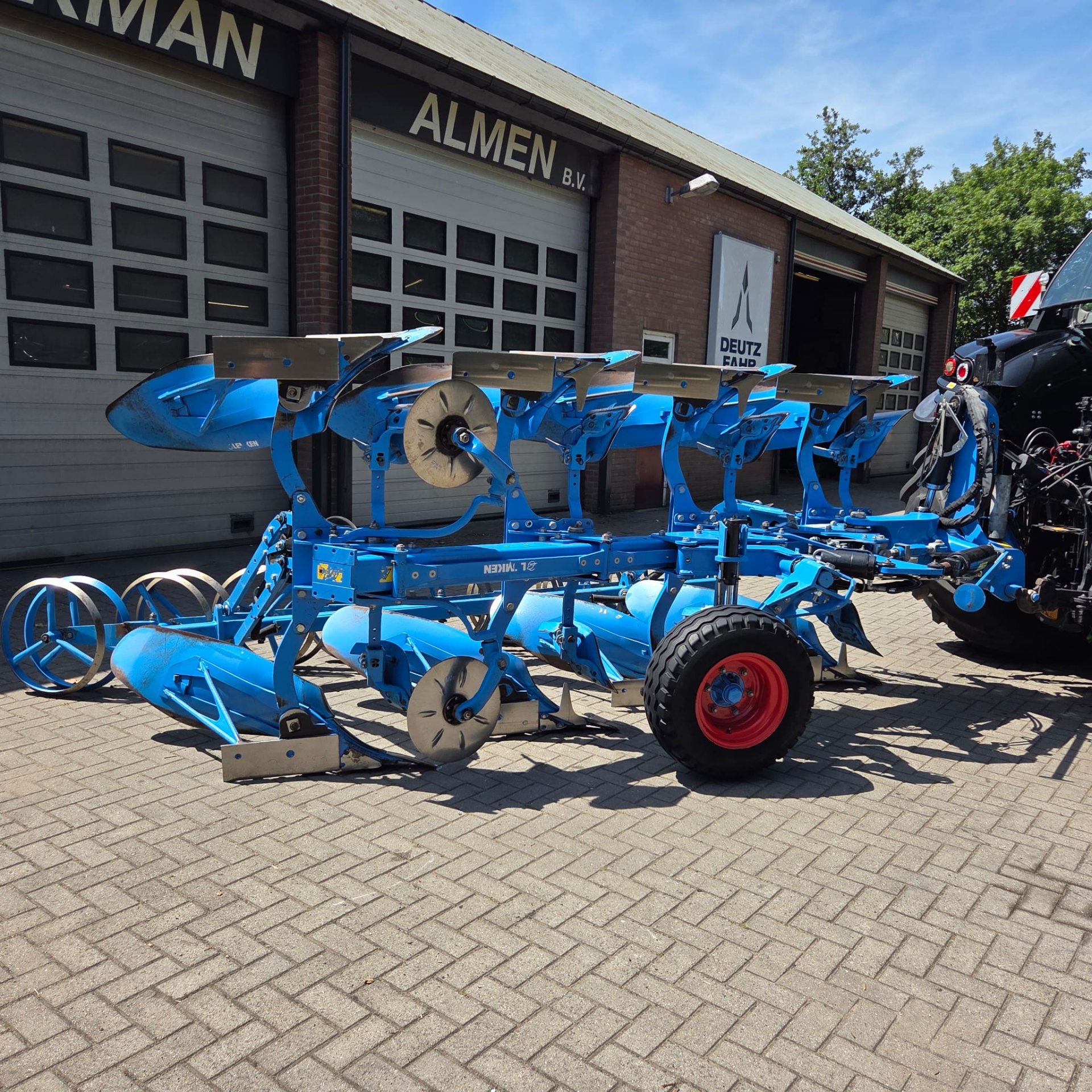 lemken Juwel 8 V4 N100