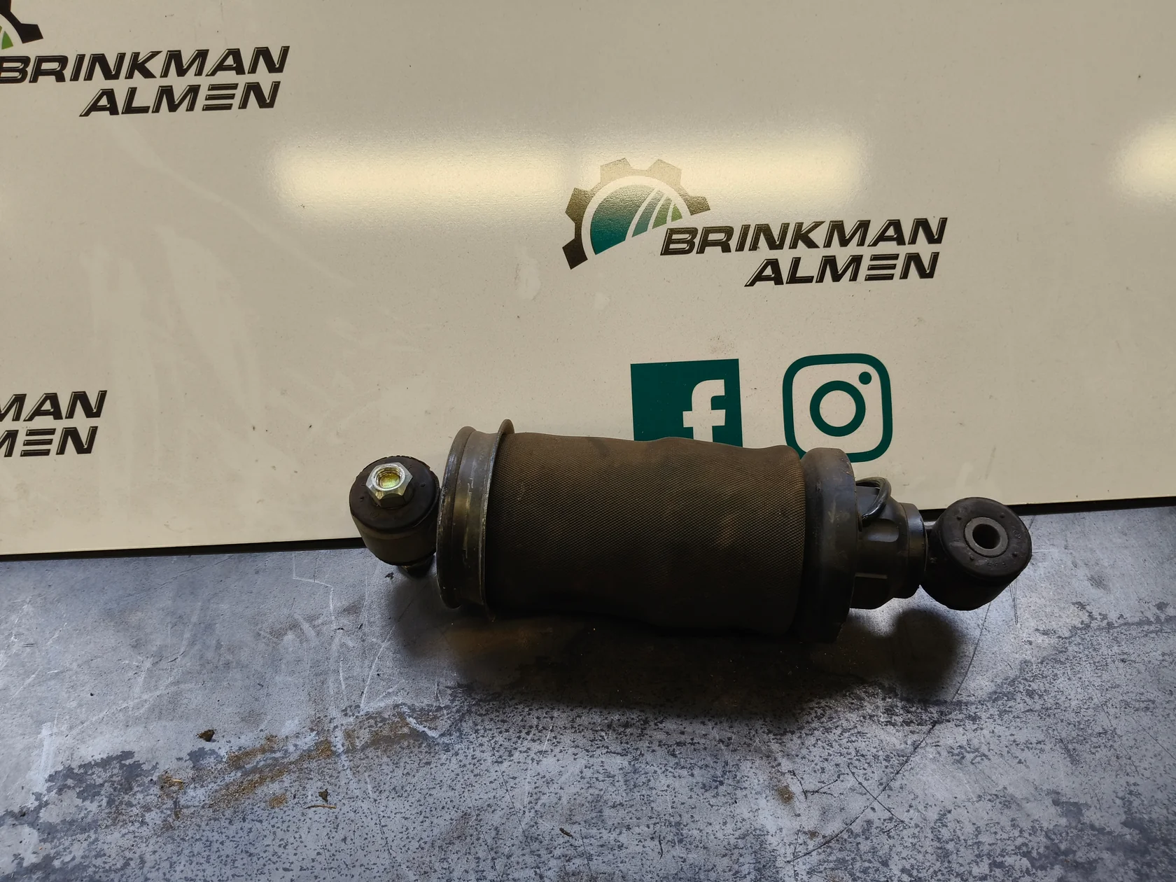 Deutz 0.019.7904.4/10 luchtbalg cabinevering